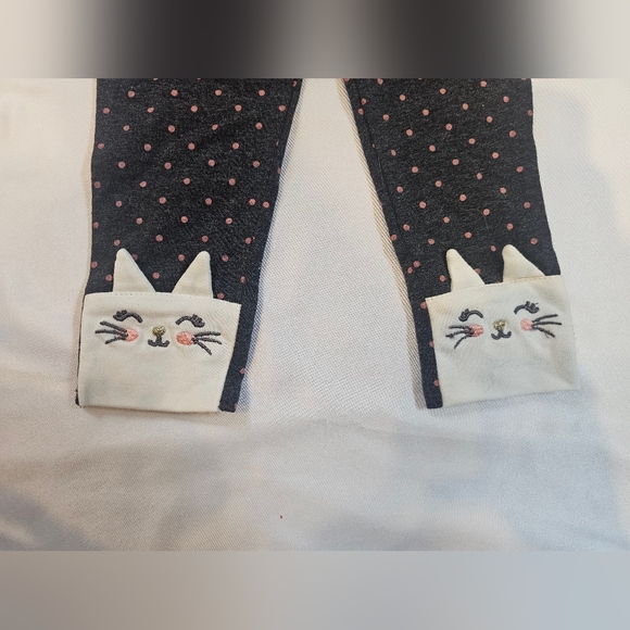 Adorable Cat Sweater and Leggings Set- Toddler 18Mo - Picture 6 of 7